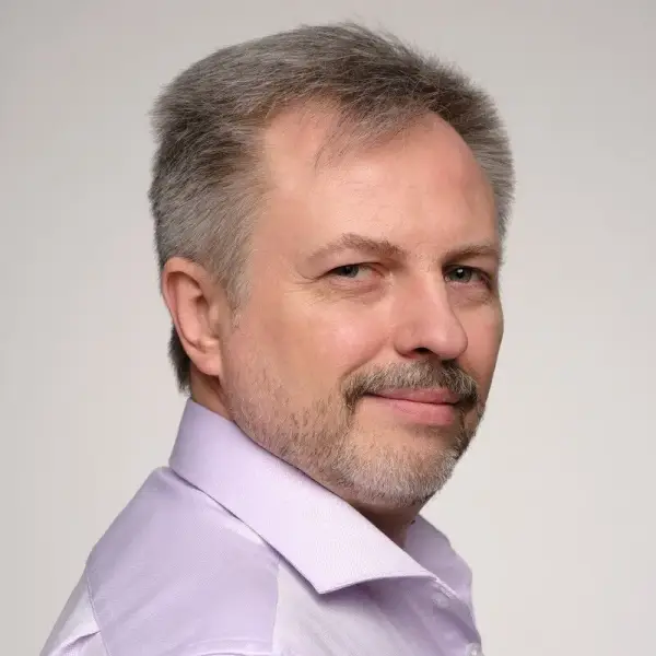 Дмитрий Петров