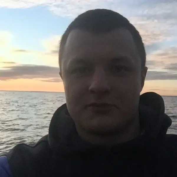 Артем Семяшкин
