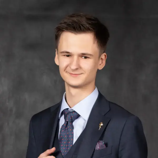 Денис Кузнецов