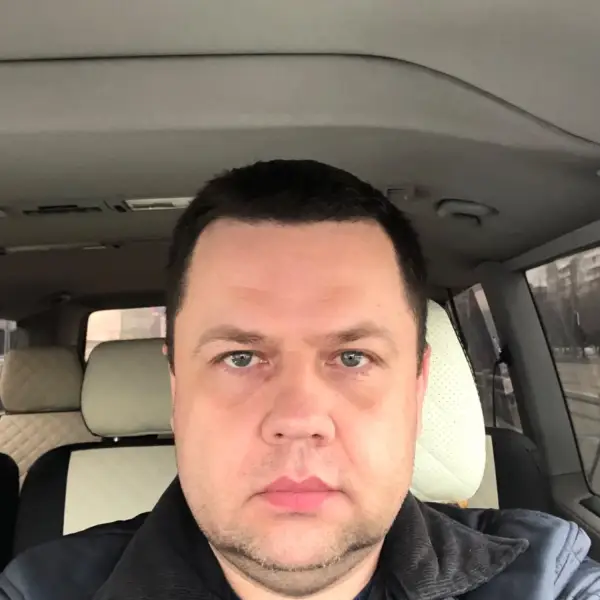 Владислав Владимирович Б.