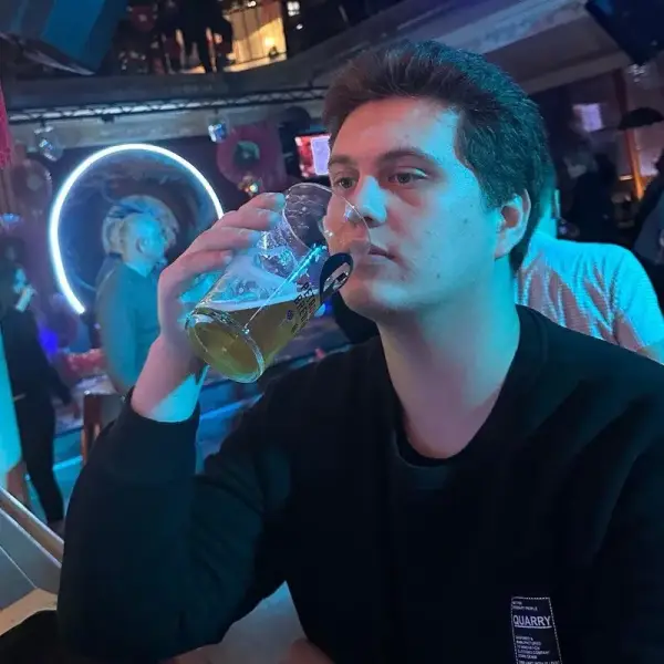 Даниил Д.