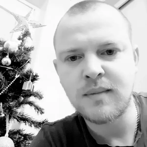 Владимир Андронов