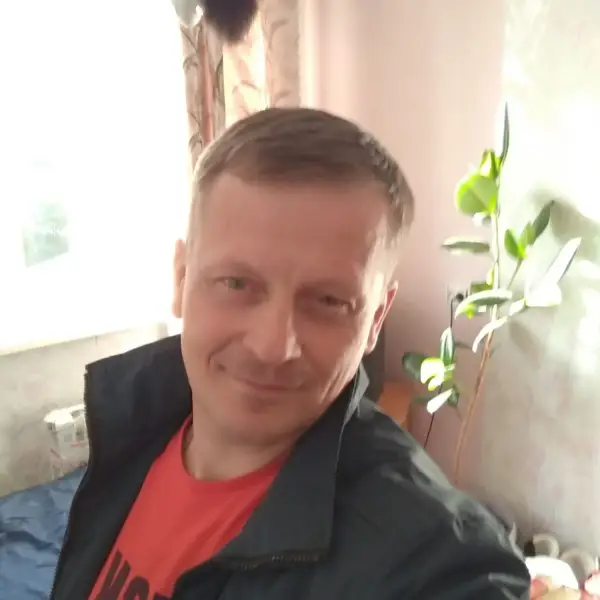 Павел Ивченко