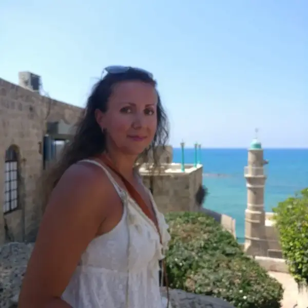 Елена Черникова