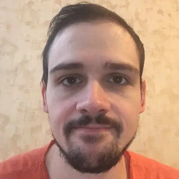 Андрей Азаров