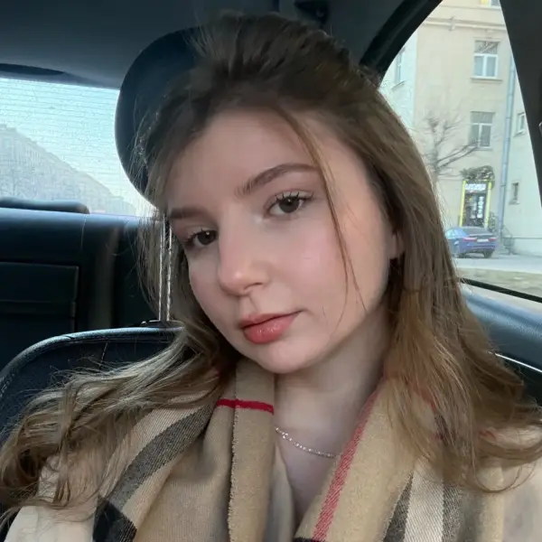Алина Сидоренкова