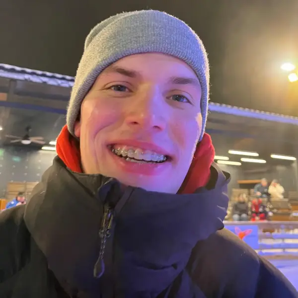 Дмитрий Иванов