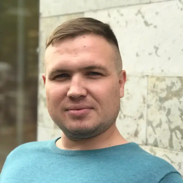 Антон Анатольевич Я.