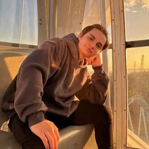 Глеб Егоров