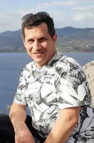 Дмитрий Завьялов