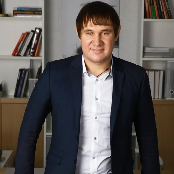 Антон Рассказов
