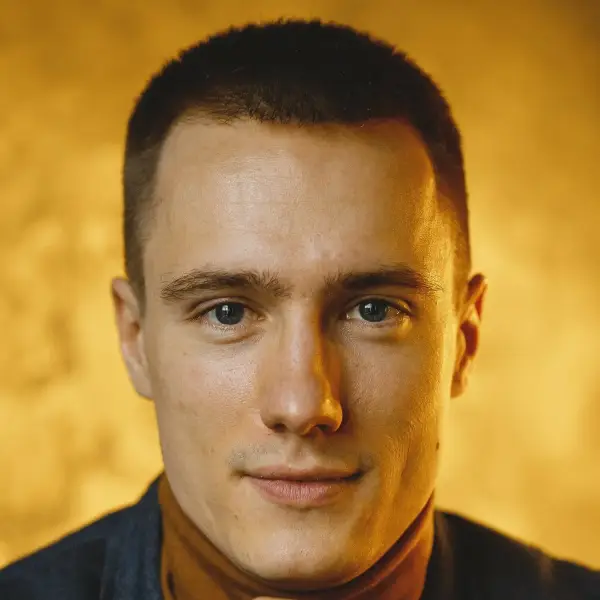 Глеб Абраменко