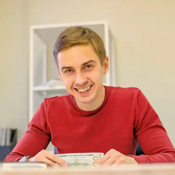Павел Гапеенков