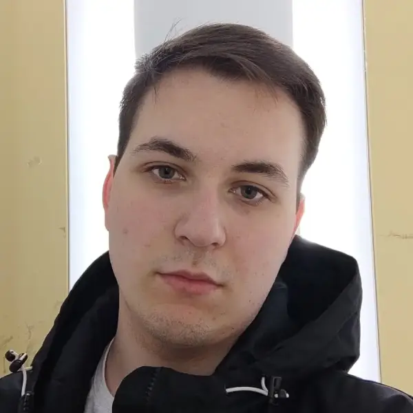 Антон Карев