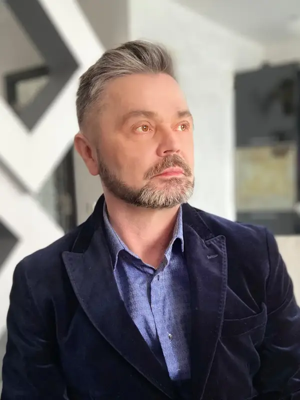 Александр Потапов