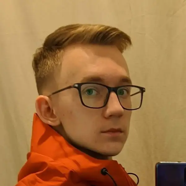 Евгений Иванов