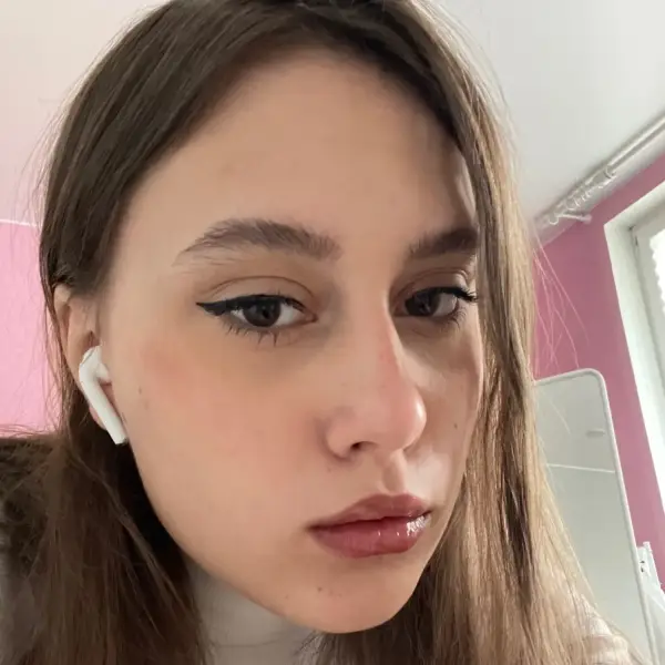 Карина Пестова