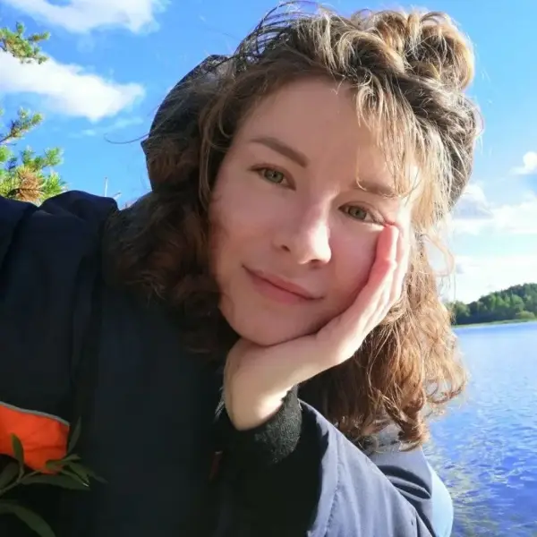 Анна Р.