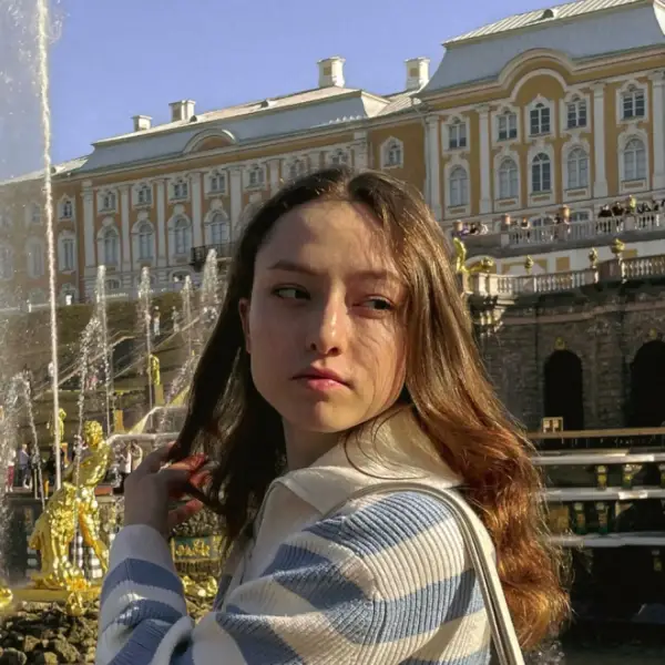Алиса Свахина