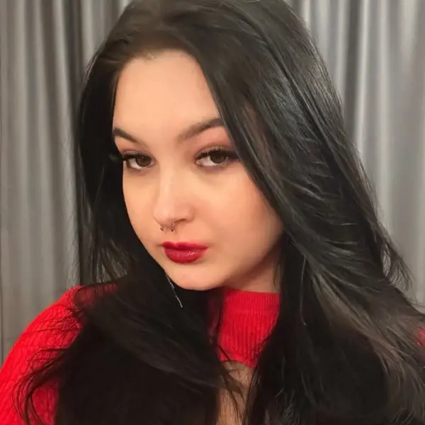 Алёна Липунова