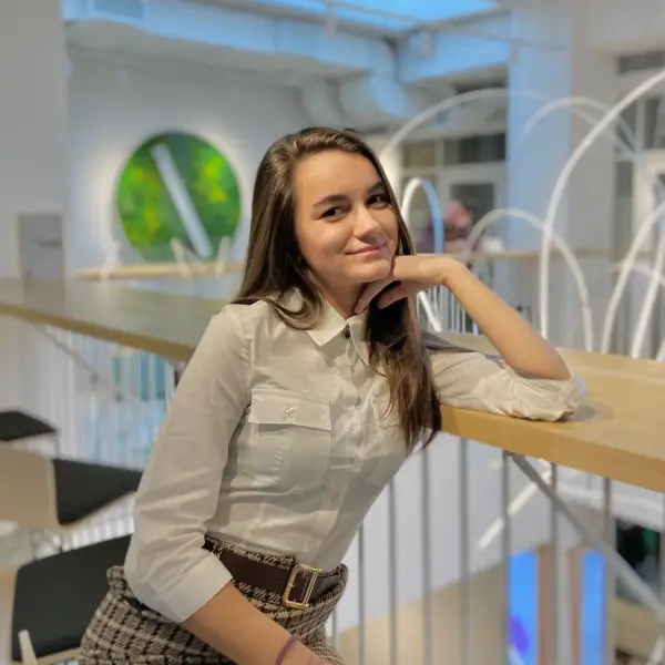 Елена Александрова