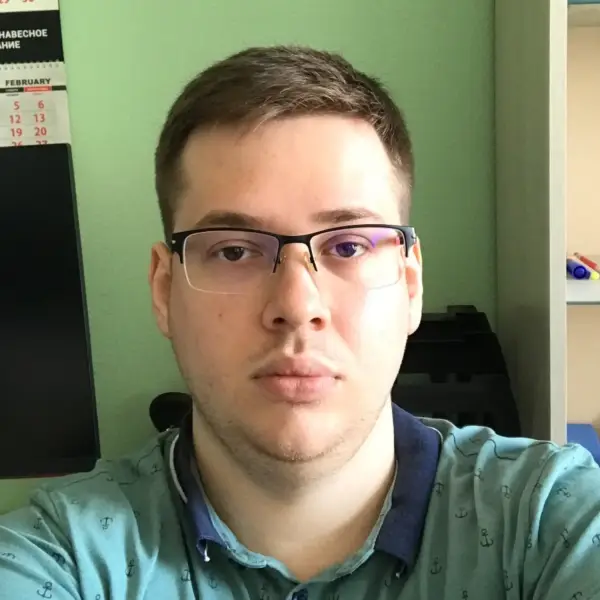 Андрей Смолянинов