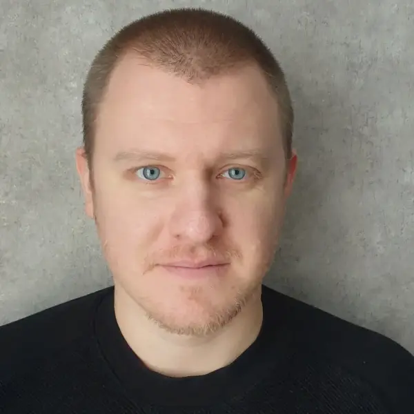 Илья Дмитриев