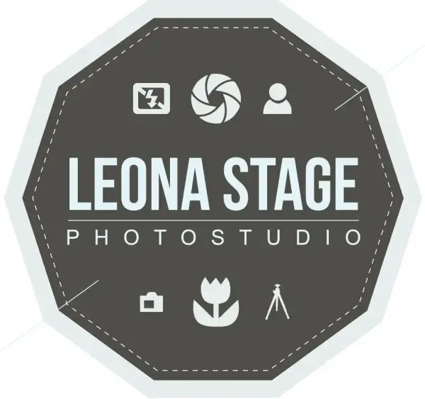 Leona Stage