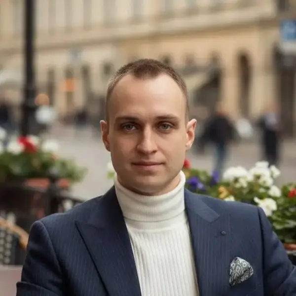 Максим Дмитриевич Абкарян