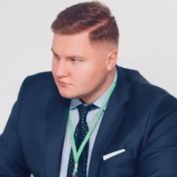Дмитрий Анфилофьев