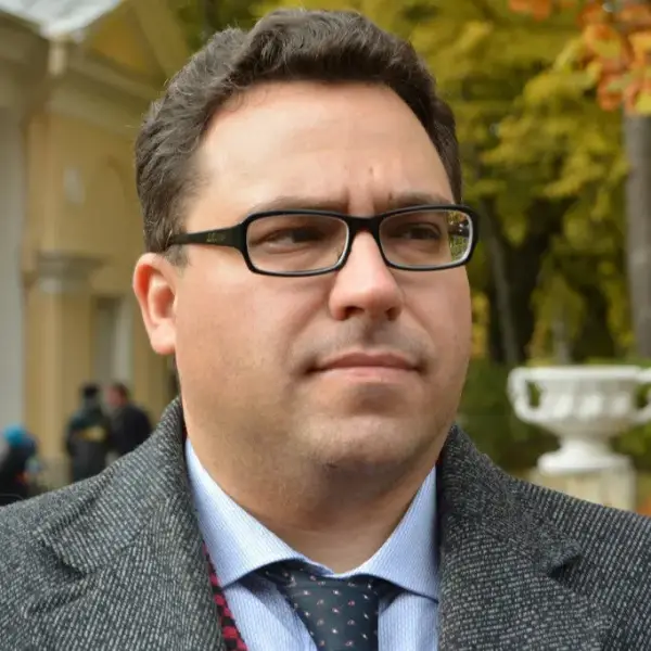 Илья Морозов