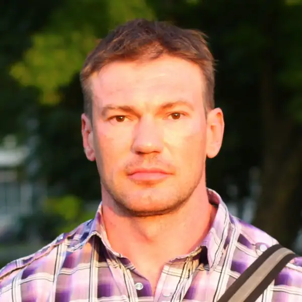 Илья Лютиков