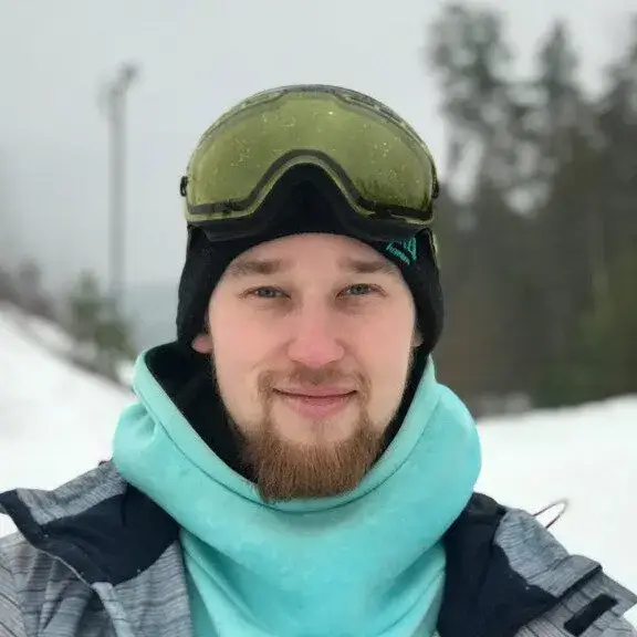 Николай Р.