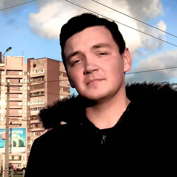 Александр Накул