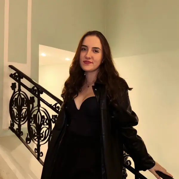 Анна Саламатина