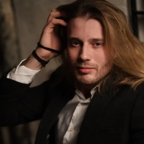 Евгений Мазнев