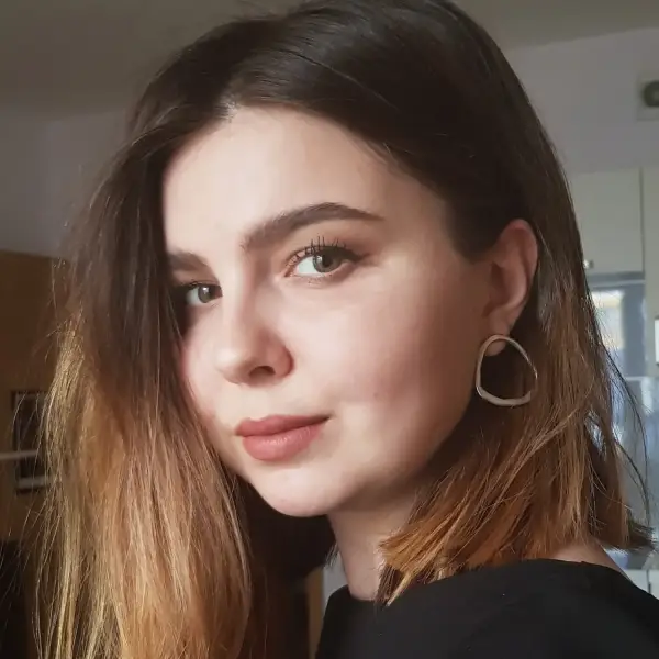 Дарья Бурова