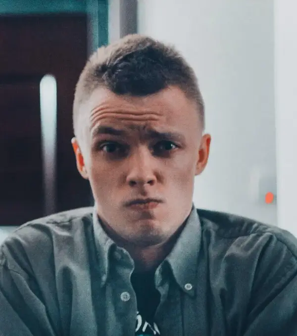 Глеб Иванов