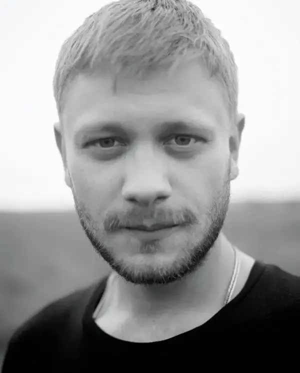 Владислав Некрасов