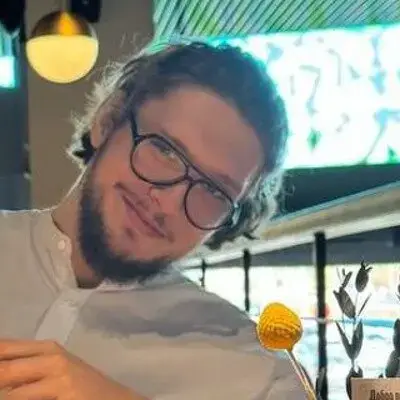 Александр Кушнер