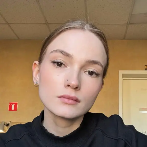 Полина Скороспехова