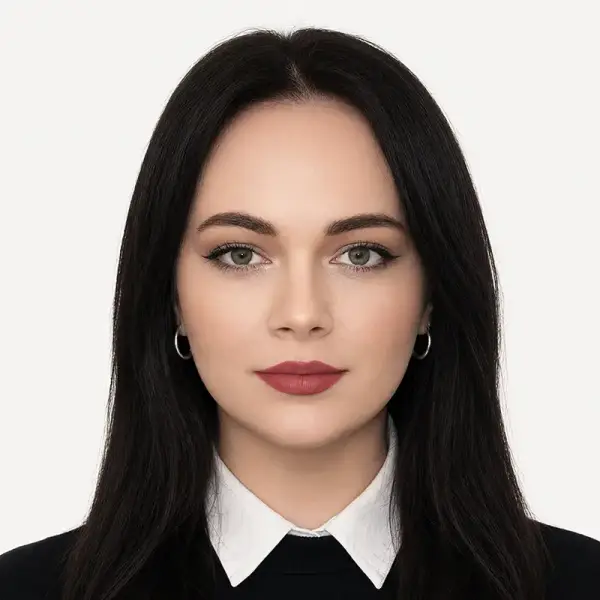 Александра Добровлянина