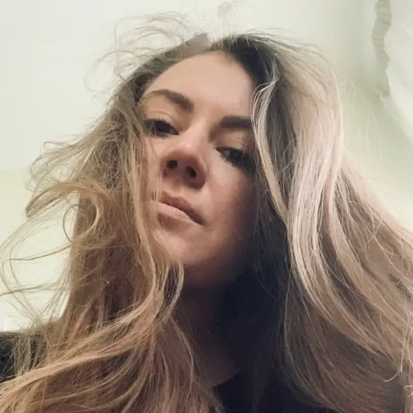 Анна К.