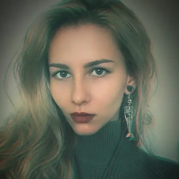 Алина Собкалова