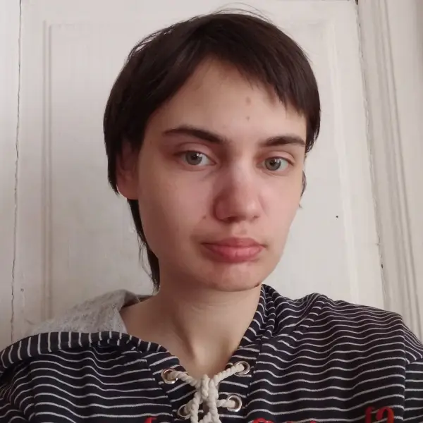 Анна Хазова