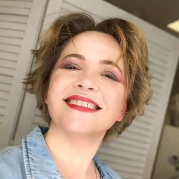 Елена Веклич
