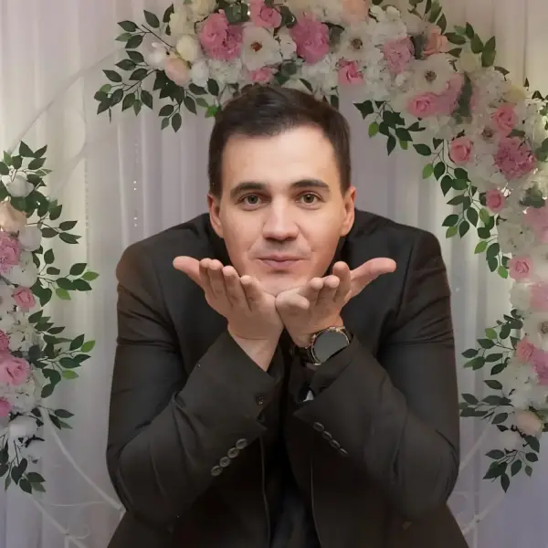 Андрей Садыков