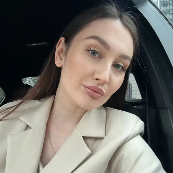 Алена Князева