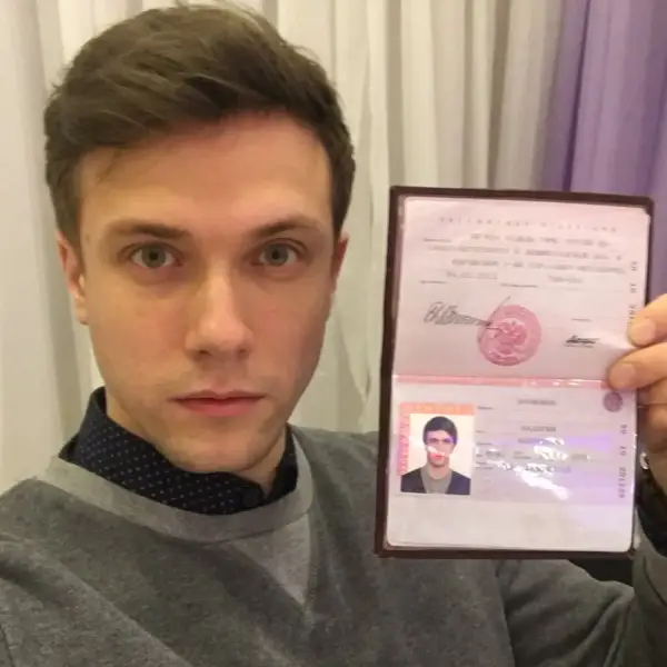 Валерий Ларионов