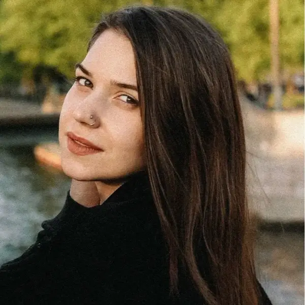 Юлия Ванатало